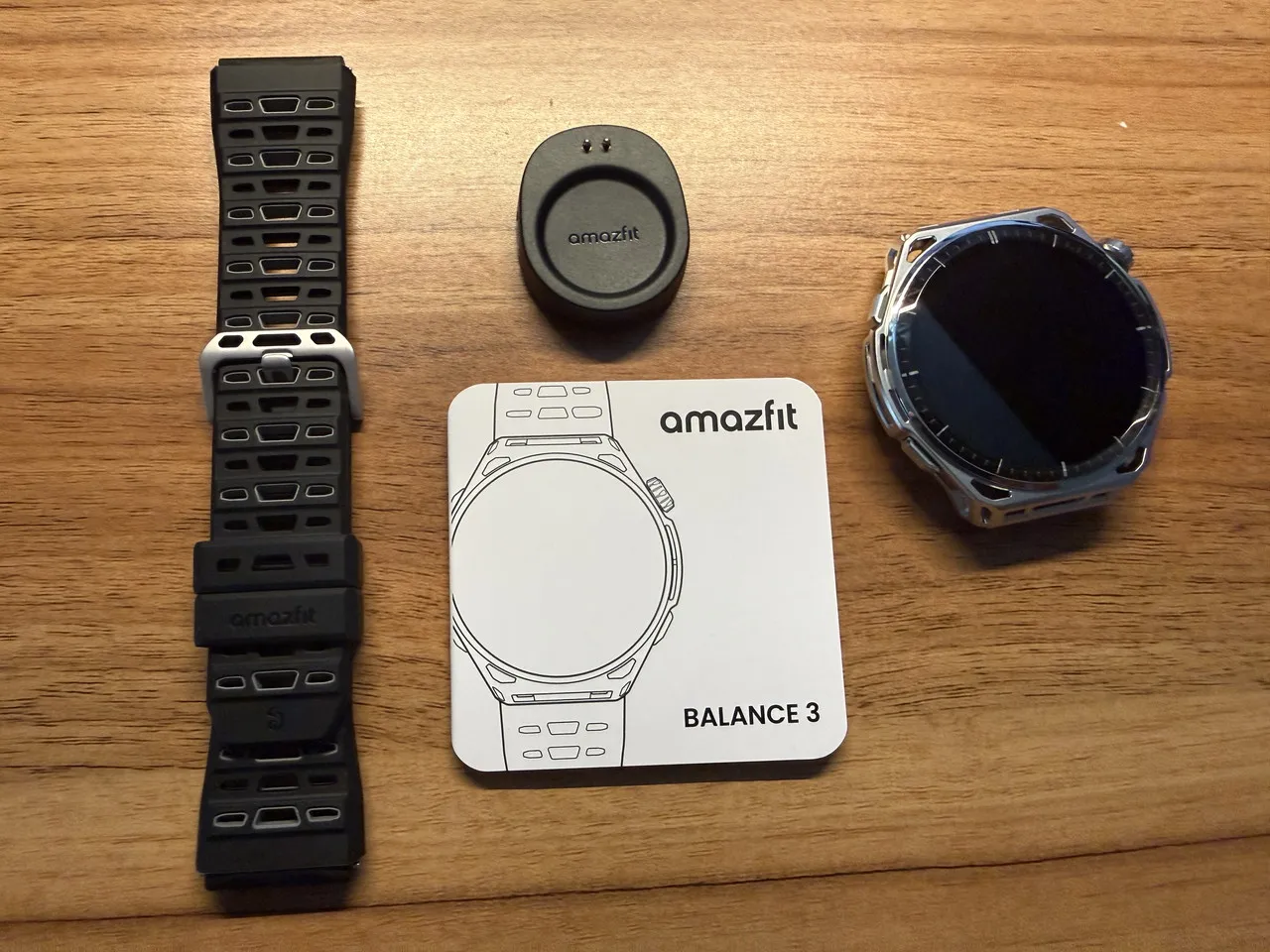 Amazfit Balance 3のパッケージ付属品一式