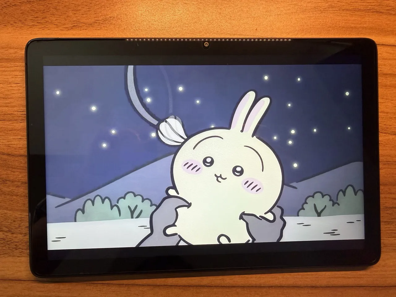FPD CP10-J1でアニメ動画を再生している