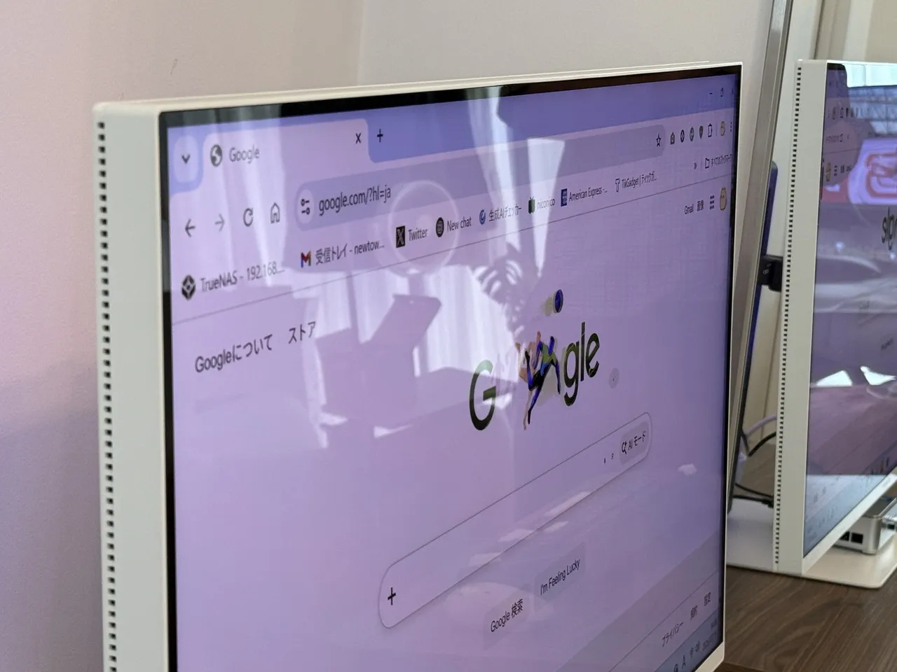 画面への映り込み(斜めアングル)