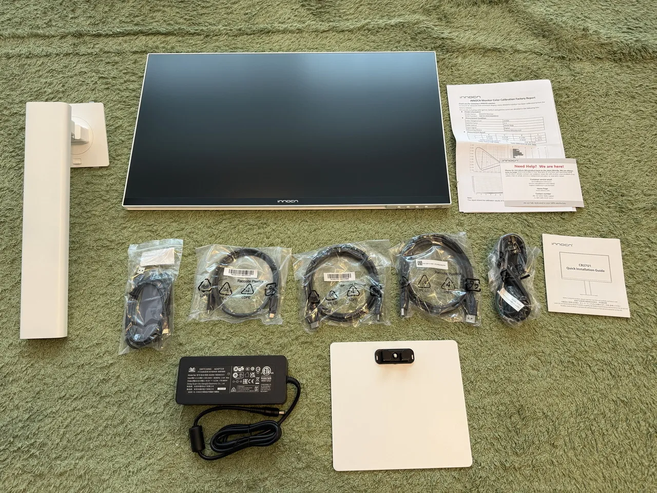 INNOCN CB27U1のパッケージ付属品一式