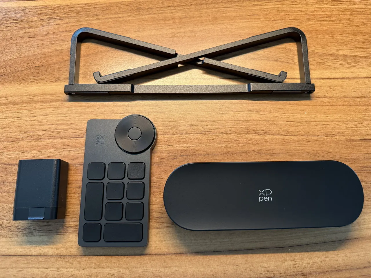 XPPen Artist Ultra 14の付属品3