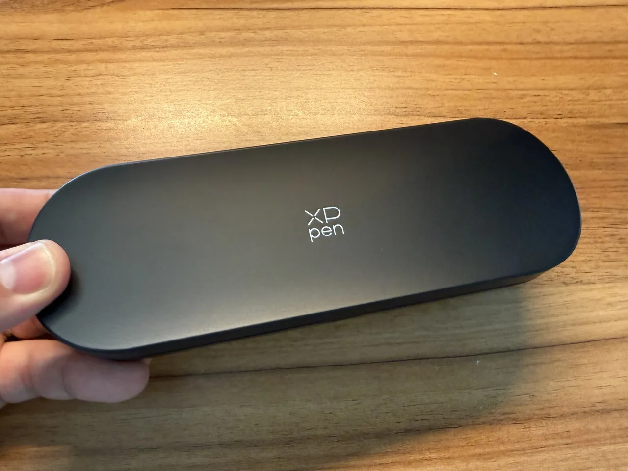 XPPen Artist Ultra 14付属のペンケース
