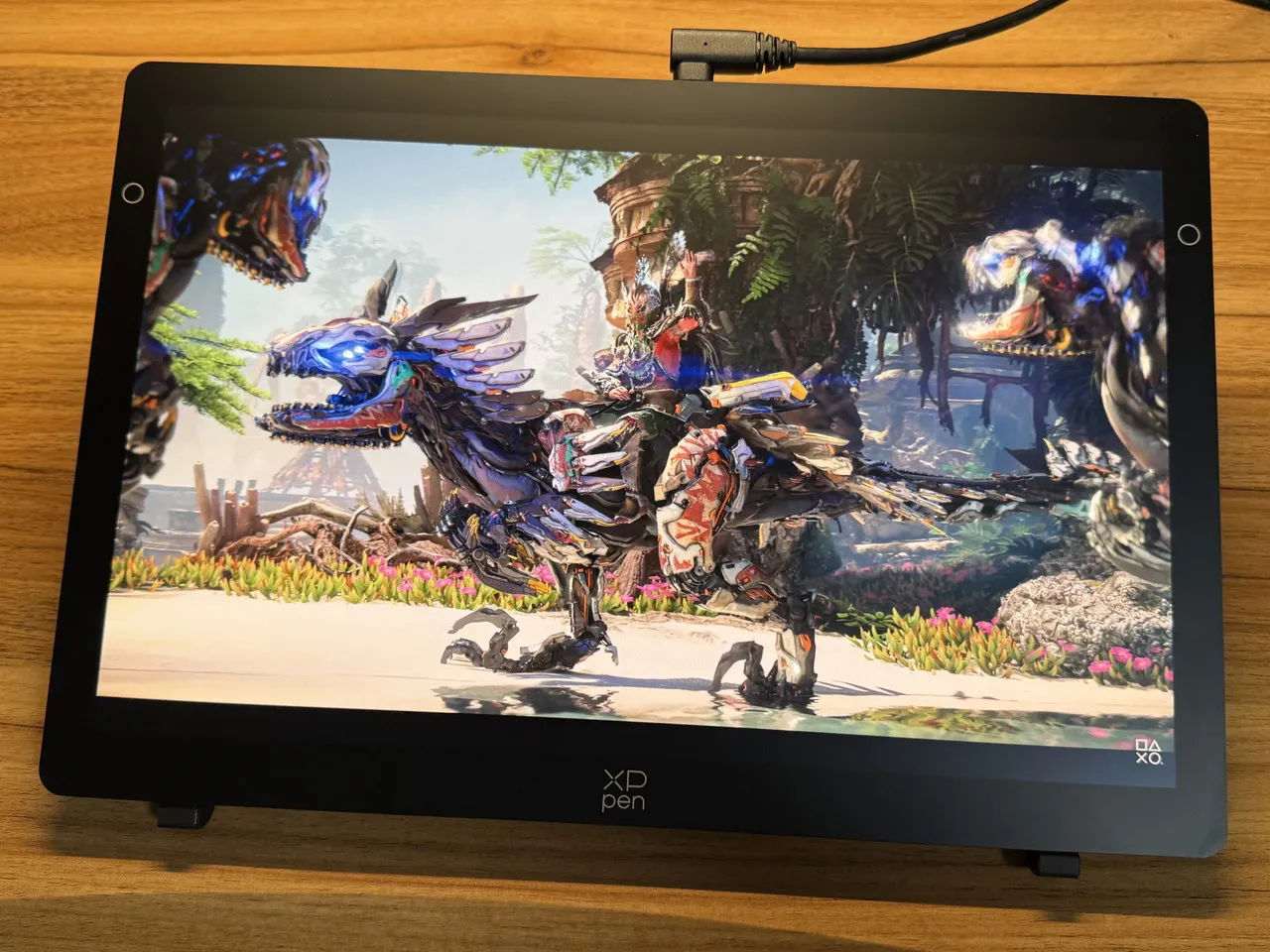 XPPen Artist Ultra 14にゲーム映像を表示している2