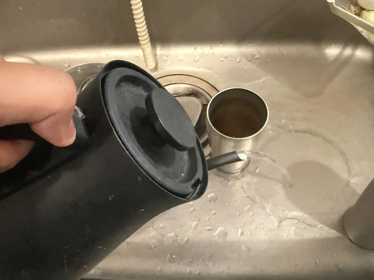電気ケトルで沸かしたお湯