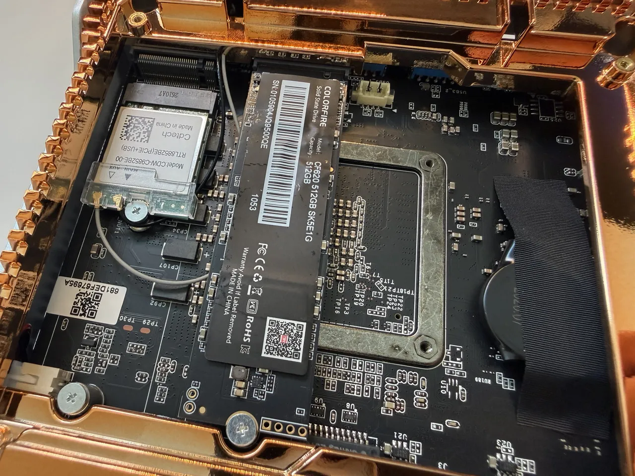 NiPoGi P2(Core 5 320)の内部基板