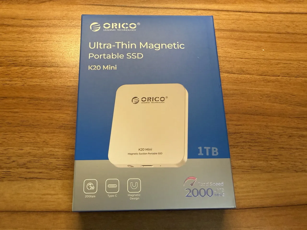 ORICO K20 Miniの外箱