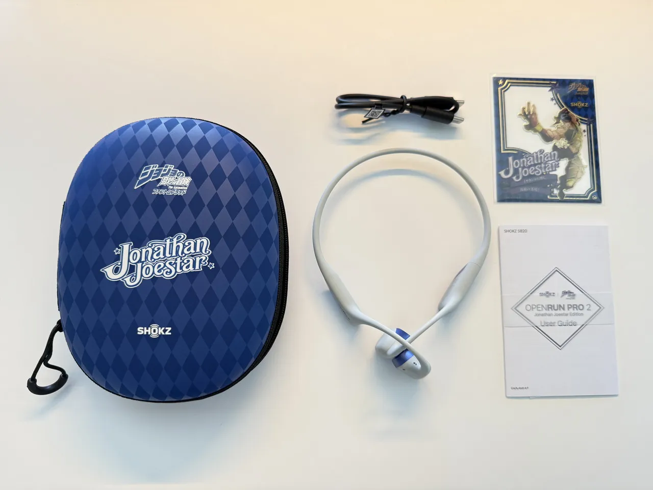 OpenRun Pro 2 ジョナサン・ジョースターモデルのパッケージの付属品一式