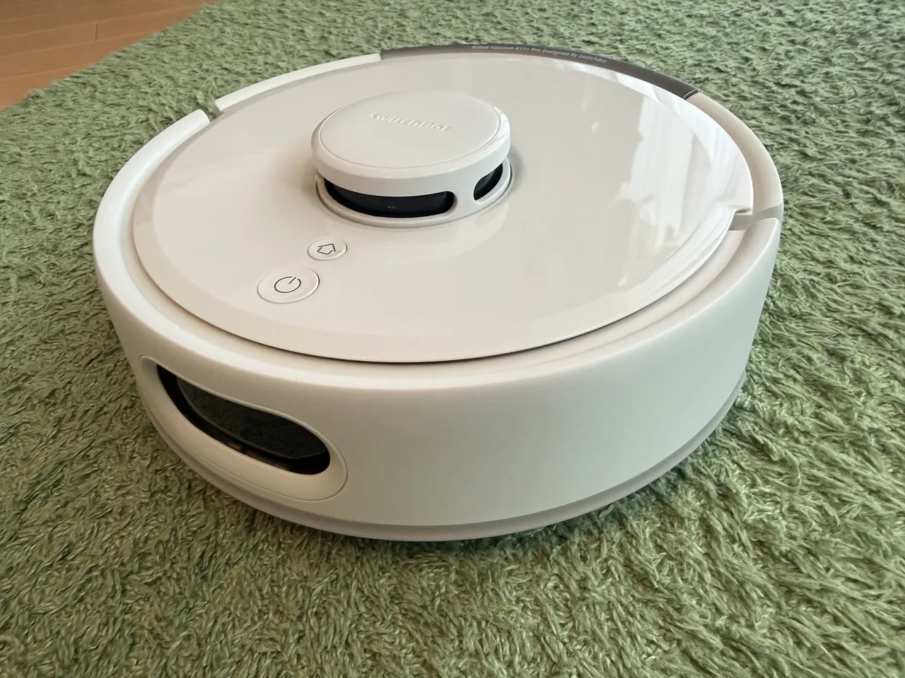 K11+ Proロボット本体の外観(側面アングル)