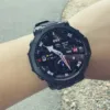 男性の左腕に装着されたAmazfit T-REX 3 Pro